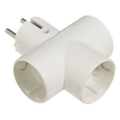 19110045 Adaptador Triple Schuko 16a 250v