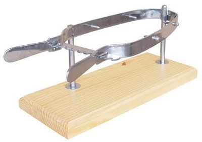 SOPORTE JAMONERO INOX. 460X190 MM.