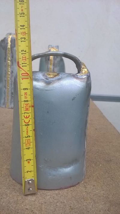 Cencerro Chapa Galvanizada en Caliente 12 cm.