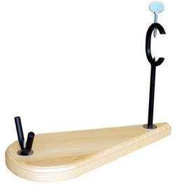 SOPORTE JAMONERO LACADO 490X220 MM.